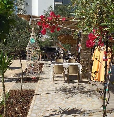 Guest House Solive Himare Exterior foto